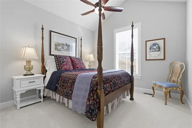 2015 Cherry Road gallery image 13