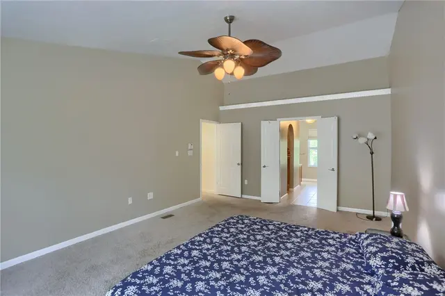 2016 Blossom Drive gallery image 3