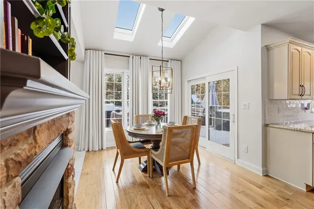 2017 Condor Ln gallery image 11