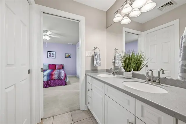 2018 Condor Ln gallery image 17