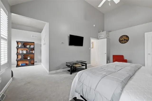 2018 Condor Ln gallery image 18