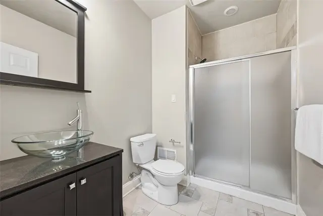2018 Condor Ln gallery image 24