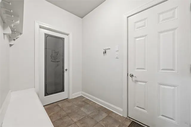 2018 Condor Ln gallery image 46