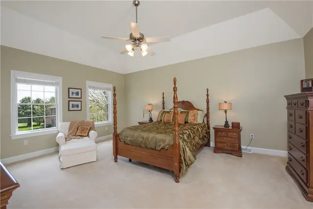 2019 Condor Lane gallery image 13