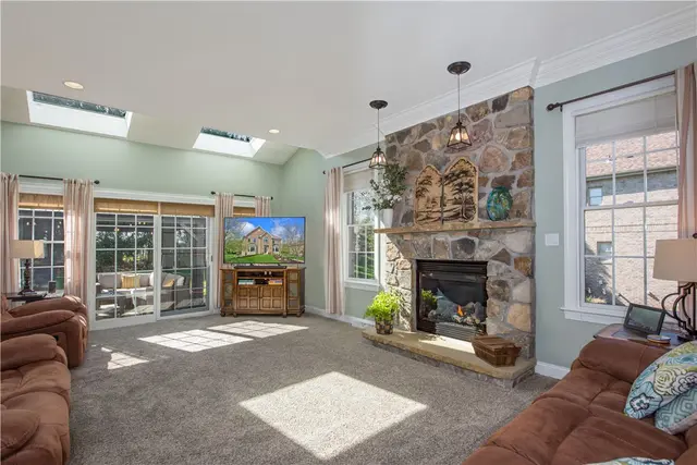 2019 Condor Lane gallery image 30