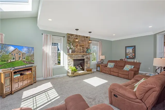 2019 Condor Lane gallery image 37