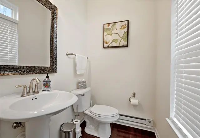 202 Hounslow Rd gallery image 21