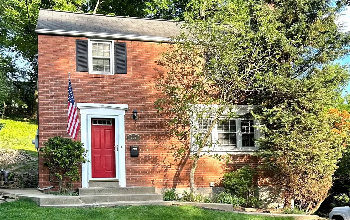 202 Park Pl