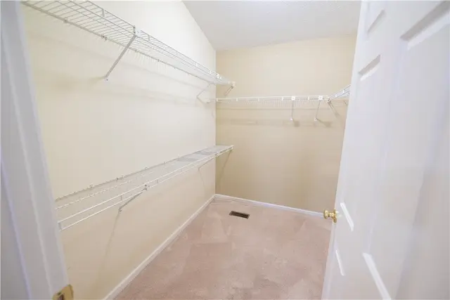 203 Chadwick Trail gallery image 26