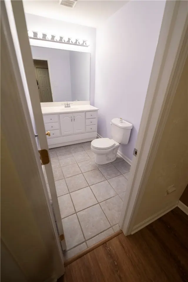 203 Chadwick Trail gallery image 35