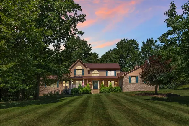 203 Royal Doulton Ct
