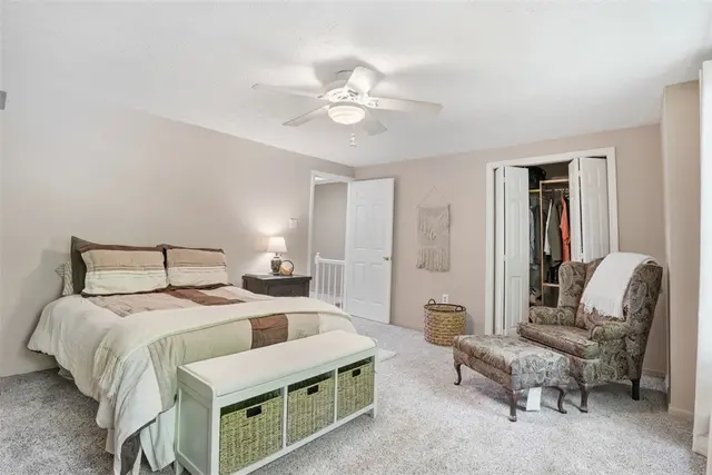 203 Sheffield Ct gallery image 17