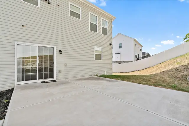 203 Southview Rd gallery image 4