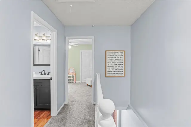 203 Woodhaven Dr gallery image 20