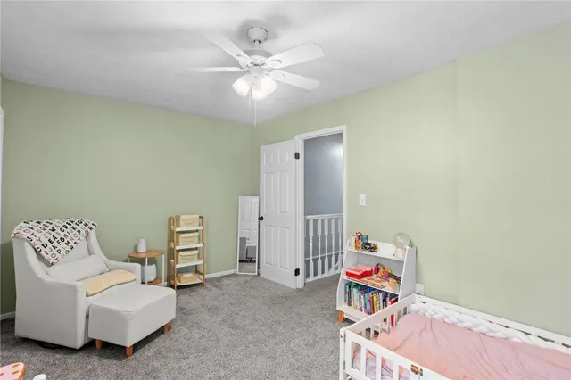 203 Woodhaven Dr gallery image 33
