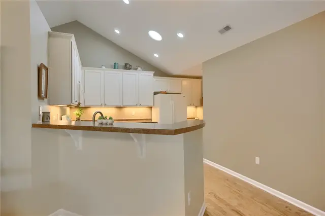 2032 Clerkenwell Ln gallery image 14