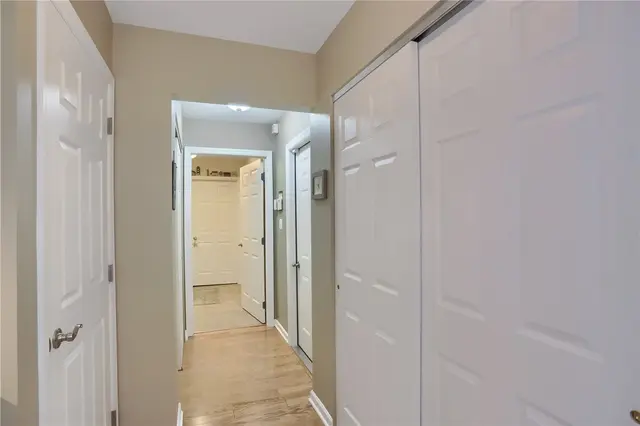 2032 Clerkenwell Ln gallery image 35