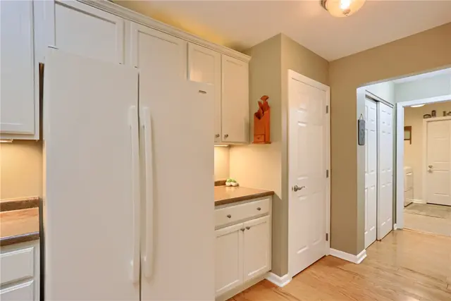2032 Clerkenwell Ln gallery image 48