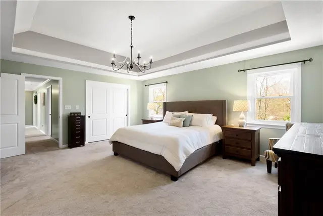 204 Elmhurst Circle gallery image 35