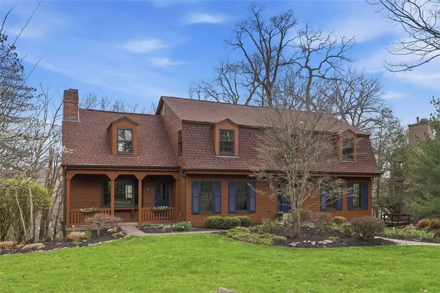 2040 Lake Marshall Drive gallery image 2