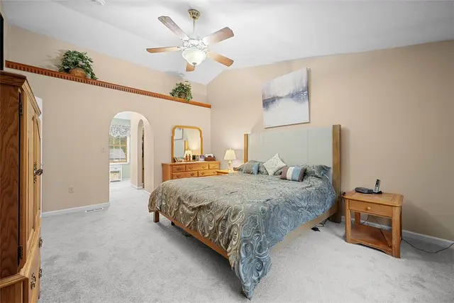 2045 Blossom Dr gallery image 23