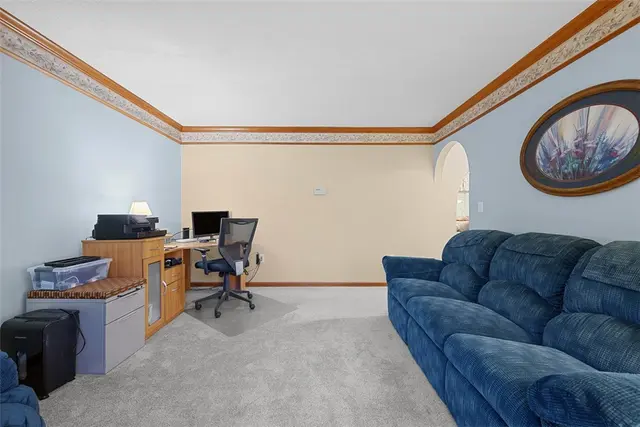 2045 Blossom Dr gallery image 34