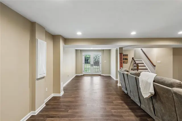 205 Gabriel Drive gallery image 11