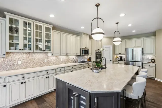 205 Gabriel Drive gallery image 14