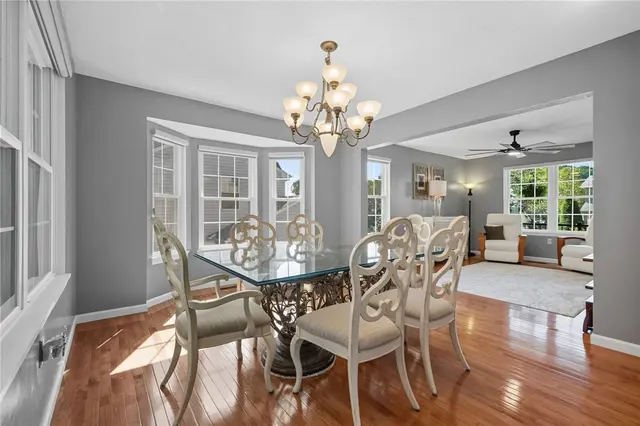 205 Hummingbird Hill gallery image 14