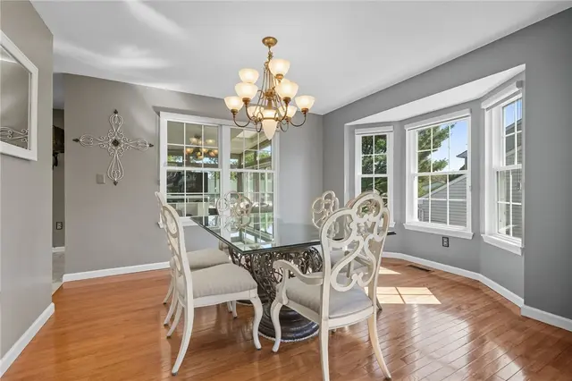 205 Hummingbird Hill gallery image 33