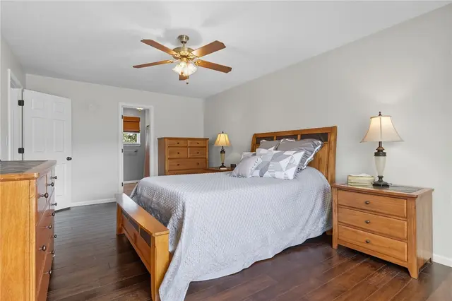 205 Hummingbird Hill gallery image 38