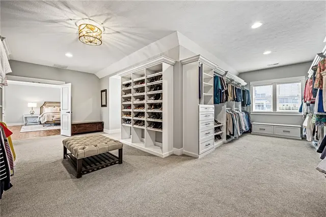 205 Timber Ridge Ct gallery image 4