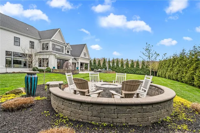 205 Timber Ridge Ct gallery image 8