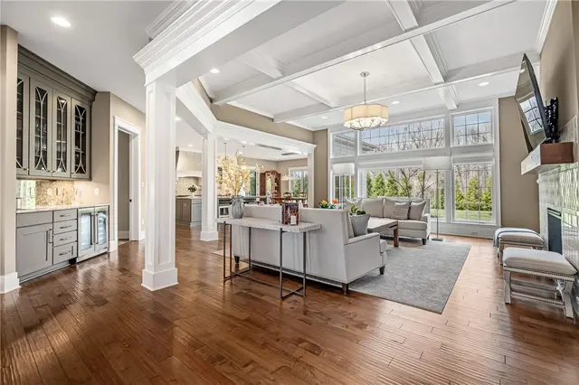 205 Timber Ridge Ct gallery image 35