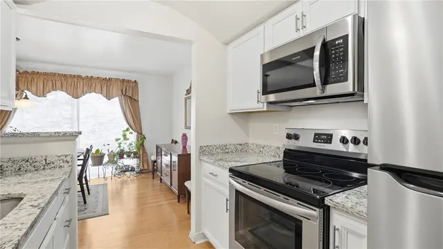 205 Woodbridge Dr. gallery image 10