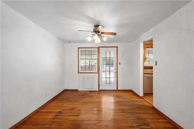206 Hillendale Rd gallery image 30