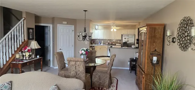 206 Rose Cir gallery image 6