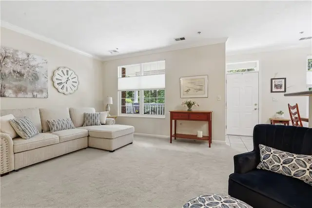 206 Sonie Dr gallery image 18