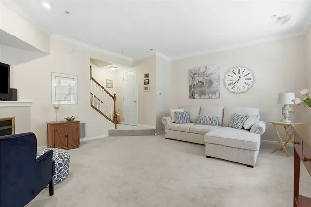 206 Sonie Dr gallery image 24