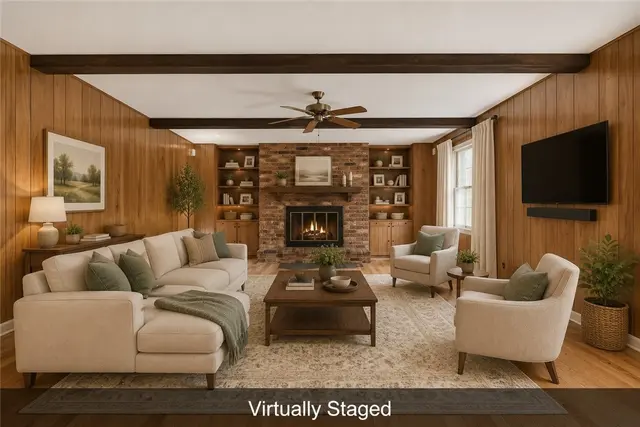 2060 Aldergrove Drive gallery image 13