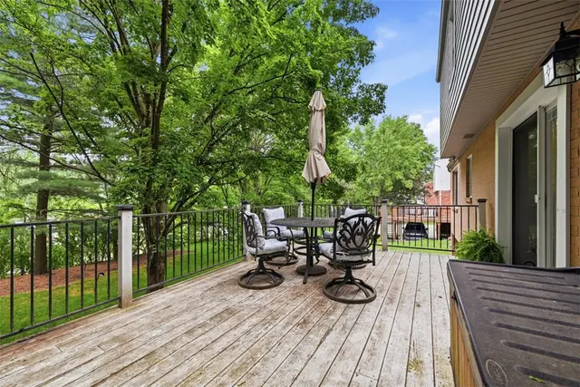 2060 Aldergrove Drive gallery image 16
