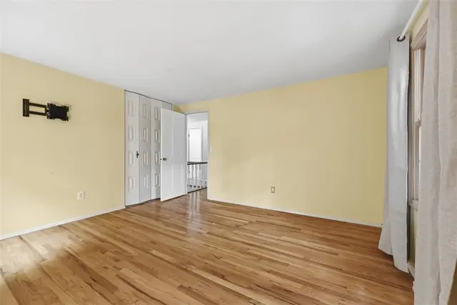 2060 Aldergrove Drive gallery image 19