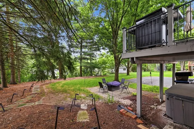 2060 Aldergrove Drive gallery image 46
