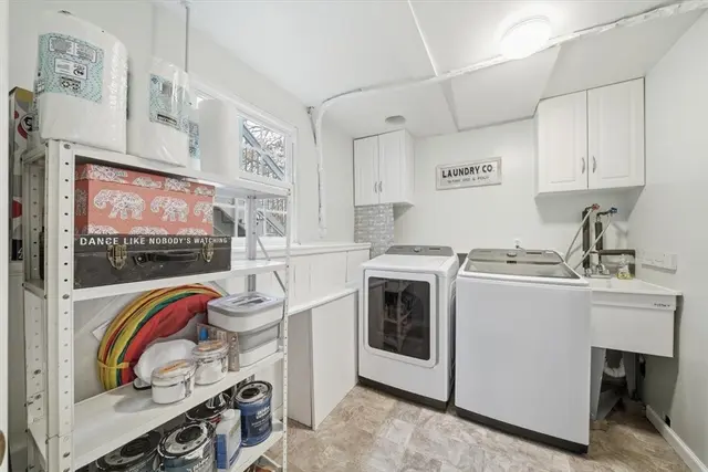 207 Cricketwood Ct gallery image 14