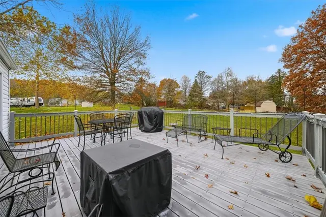 207 Cricketwood Ct gallery image 32