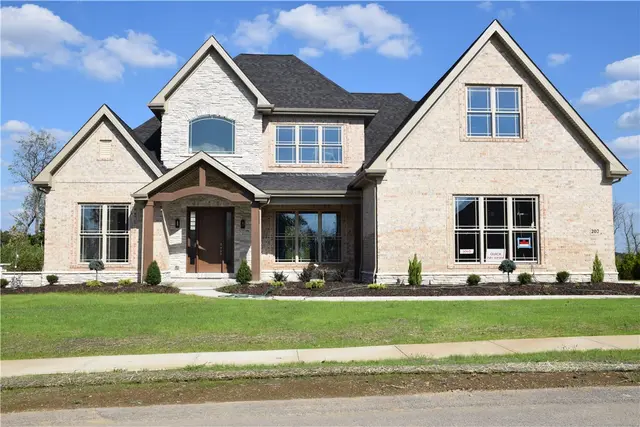 207 Falcon Lane - Lot 19 gallery image 2