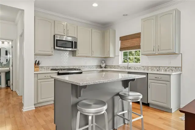 207 Windham Lane gallery image 19