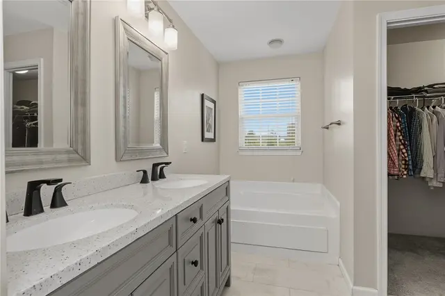 207 Windham Lane gallery image 25