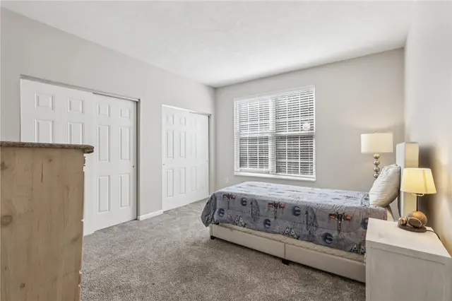 208 Sonie Dr gallery image 13