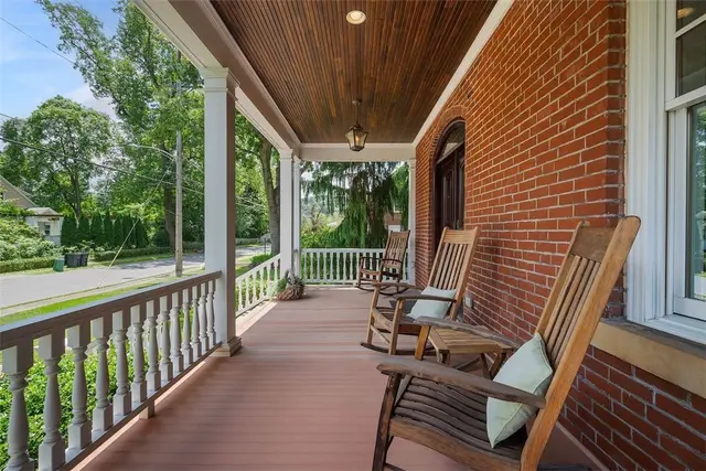 209 Chestnut Road gallery image 9